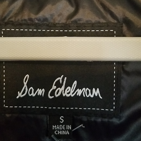 Black puffer jacket - Picture 3 of 5